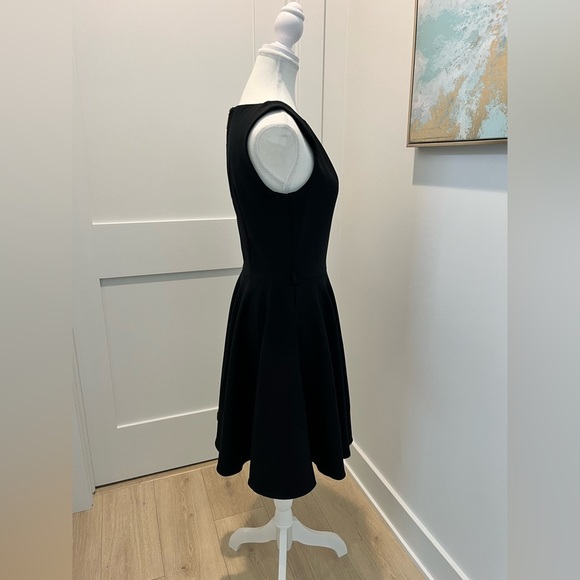 NEW Closet London Skater Dress in Black US size 6 missing belt - Picture 3 of 15